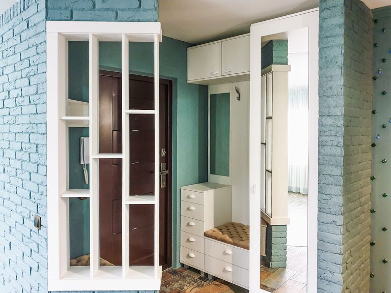 Small Space Storage Ideas That Actually Work